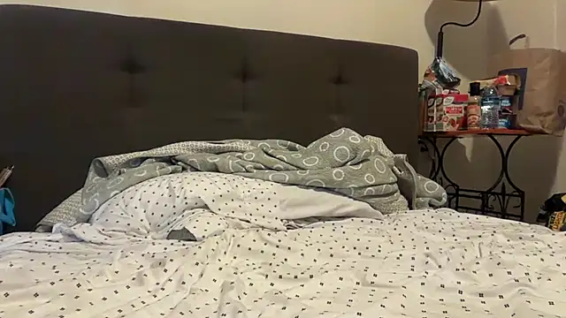 Snapshot of greekmythics chatting on March 2025 06:12:01 PM greekmythics online show from March 2025 06:12:01 PM