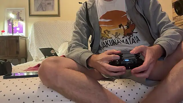 Snapshot of greekmythics chatting on March 2025 04:53:01 PM greekmythics online show from March 2025 04:53:01 PM