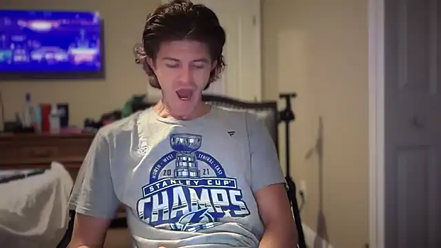 Snapshot of greekmythics chatting on September 2025 10:18:02 AM greekmythics online show from September 2025 10:18:02 AM