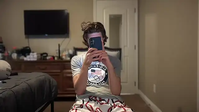 Snapshot of greekmythics chatting on October 2025 03:54:02 PM greekmythics online show from October 2025 03:54:02 PM