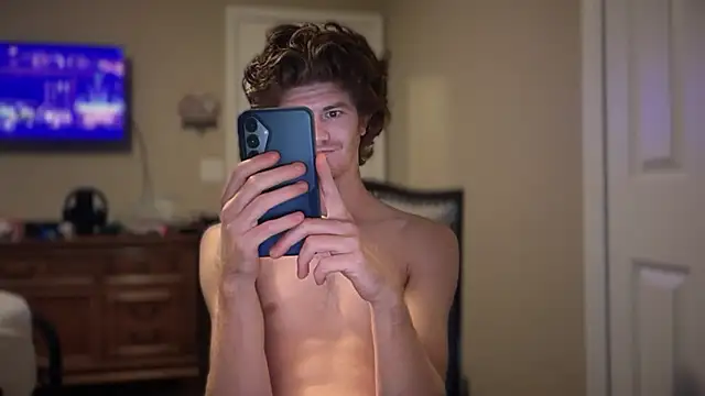 Snapshot of greekmythics chatting on October 2025 01:01:01 PM greekmythics online show from October 2025 01:01:01 PM