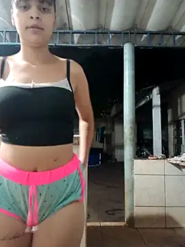 Snapshot of gatinha_18 chatting on September 2025 04:24:02 AM gatinha 18 online show from September 2025 04:24:02 AM