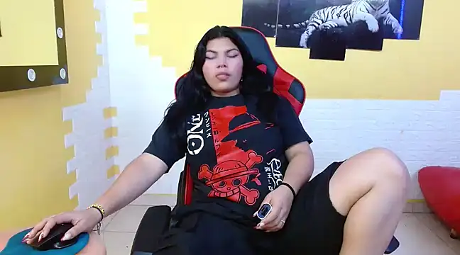 Snapshot of melany_rouse18 chatting on February 2025 06:04:01 AM melany rouse18 online show from February 2025 06:04:01 AM