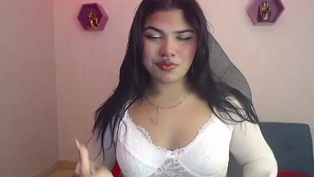 Snapshot of melany_rouse18 chatting on March 2025 02:04:01 AM melany rouse18 online show from March 2025 02:04:01 AM