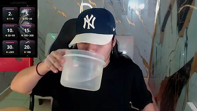 Snapshot of melany_rouse18 chatting on December 2025 01:42:01 PM melany rouse18 online show from December 2025 01:42:01 PM