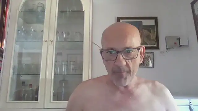 Snapshot of llopaco chatting on September 2025 12:16:01 PM llopaco online show from September 2025 12:16:01 PM