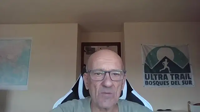 Snapshot of llopaco chatting on November 2025 10:39:02 AM llopaco online show from November 2025 10:39:02 AM