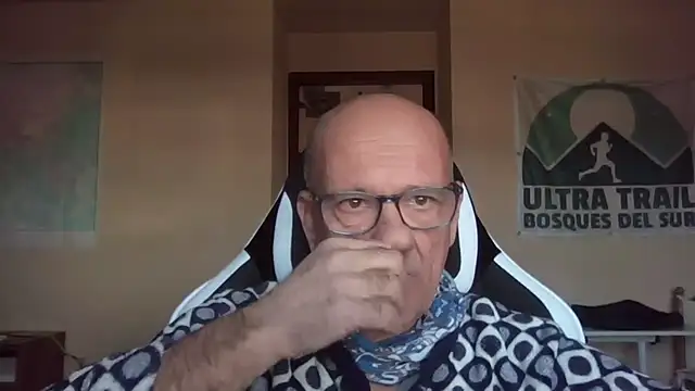 Snapshot of llopaco chatting on November 2025 11:35:01 AM llopaco online show from November 2025 11:35:01 AM