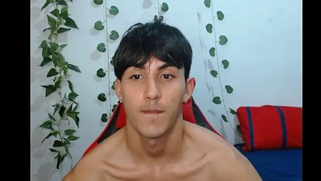 Snapshot of neithanzynxx chatting on February 2025 07:25:01 PM neithanzynxx online show from February 2025 07:25:01 PM