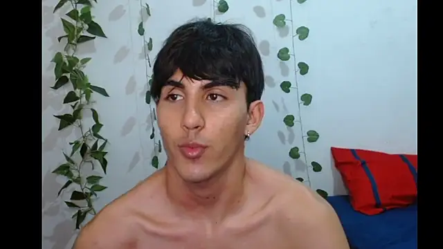 Snapshot of neithanzynxx chatting on March 2025 10:59:01 PM neithanzynxx online show from March 2025 10:59:01 PM