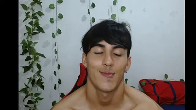 Snapshot of neithanzynxx chatting on March 2025 01:42:02 AM neithanzynxx online show from March 2025 01:42:02 AM