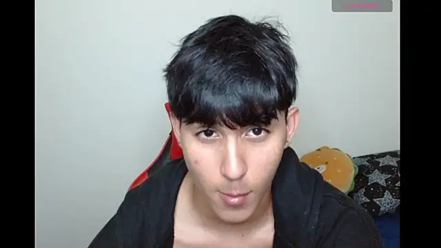 Snapshot of neithanzynxx chatting on October 2025 08:05:02 PM neithanzynxx online show from October 2025 08:05:02 PM