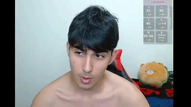 Snapshot of neithanzynxx chatting on October 2025 08:08:01 PM neithanzynxx online show from October 2025 08:08:01 PM