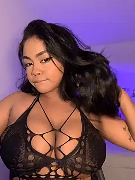 Snapshot of Dahiana_Giil chatting on November 2025 06:25:02 AM Dahiana Giil online show from November 2025 06:25:02 AM