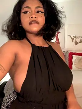 Snapshot of Dahiana_Giil chatting on November 2025 06:47:02 AM Dahiana Giil online show from November 2025 06:47:02 AM