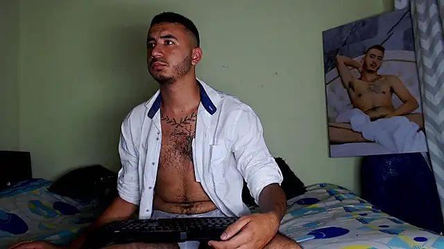 AdamParker  online show from November 2025 01:05:02 AM