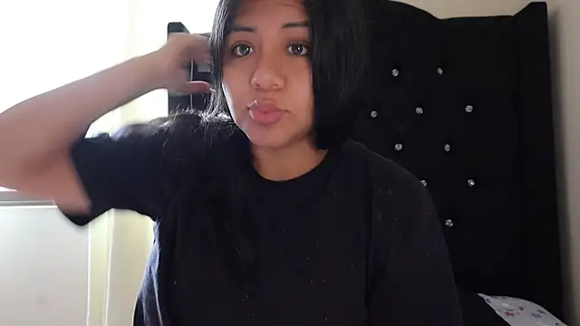 Karla Stein2025 online show from January 2026 02:53:02 PM