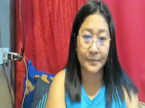 hotchubby88 online show from April 2026 12:05:02 AM