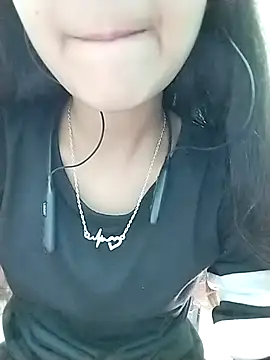 Snapshot of Aaradhna-hoy chatting on March 2025 05:07:01 AM Aaradhna-hoy online show from March 2025 05:07:01 AM