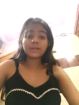 Snapshot of Aaradhna-hoy chatting on October 2025 09:45:01 PM Aaradhna-hoy online show from October 2025 09:45:01 PM