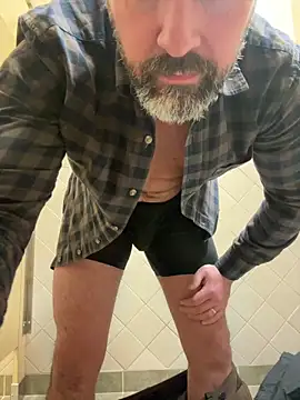 plaintreebull online show from February 2026 09:52:02 PM