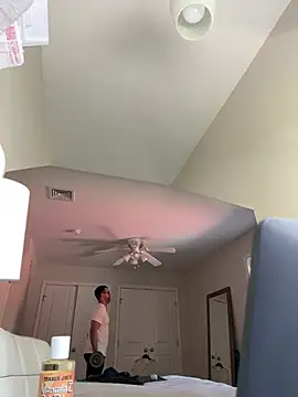 Snapshot of plaintreebull chatting on April 2026 06:23:01 PM plaintreebull online show from April 2026 06:23:01 PM