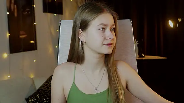 EveMundie online show from January 2026 12:43:01 PM