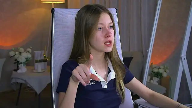 EveMundie online show from February 2026 06:23:01 AM