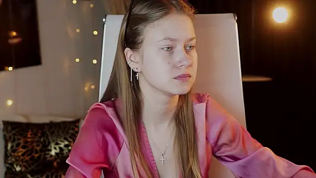 EveMundie online show from March 2026 09:42:01 AM