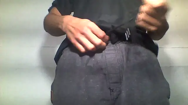 Gabrielteixeira120 online show from June 2026 07:46:01 PM