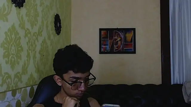 Snapshot of Martin_Linares chatting on March 2025 01:35:02 PM Martin Linares online show from March 2025 01:35:02 PM