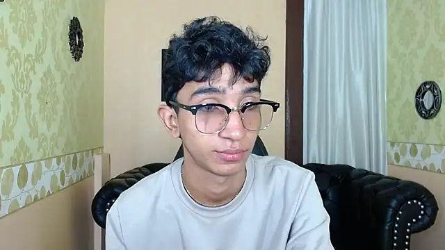 Snapshot of Martin_Linares chatting on March 2025 01:50:02 PM Martin Linares online show from March 2025 01:50:02 PM