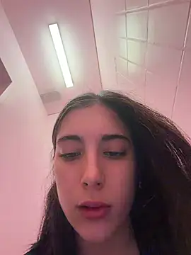 Snapshot of sexymelli18 chatting on April 2026 08:19:02 AM sexymelli18 online show from April 2026 08:19:02 AM