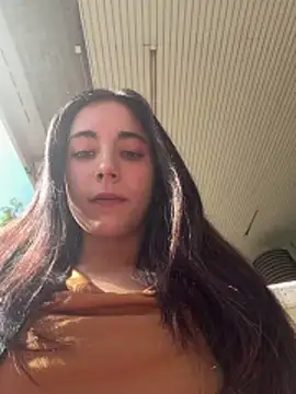 Snapshot of sexymelli18 chatting on May 2026 08:11:01 AM sexymelli18 online show from May 2026 08:11:01 AM