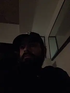 Snapshot of guccititi chatting on February 2026 05:36:02 PM guccititi online show from February 2026 05:36:02 PM