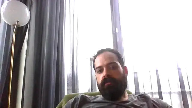 guccititi online show from April 2026 08:26:01 PM