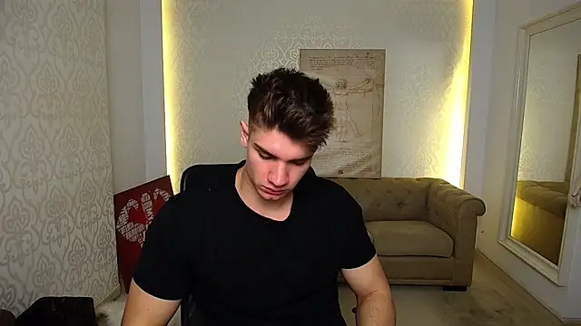 MaxKaiden online show from October 2025 05:17:02 AM