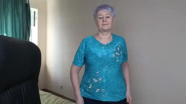 Sandra Snowflake online show from March 2025 07:07:02 AM