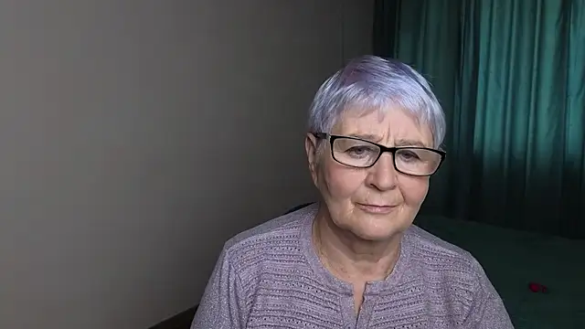 Sandra Snowflake online show from September 2025 11:34:02 AM