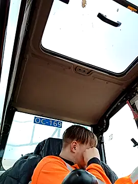 Eusuntnoulgigolo online show from April 2026 12:39:01 PM