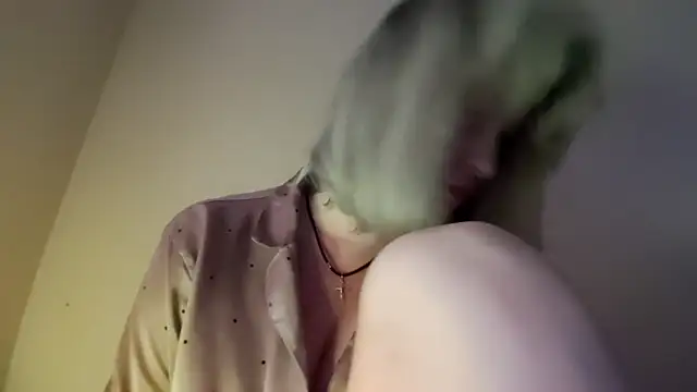 Mary888x online show from September 2025 03:36:01 PM