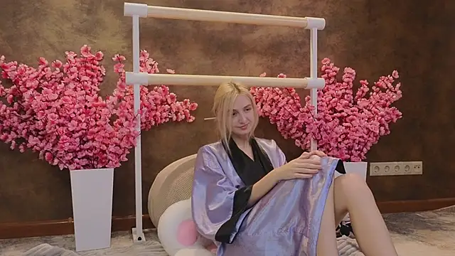 Snapshot of aishiro chatting on March 2025 12:47:02 PM aishiro online show from March 2025 12:47:02 PM