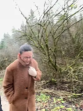 AvaFlowers6 online show from December 2025 08:31:01 AM