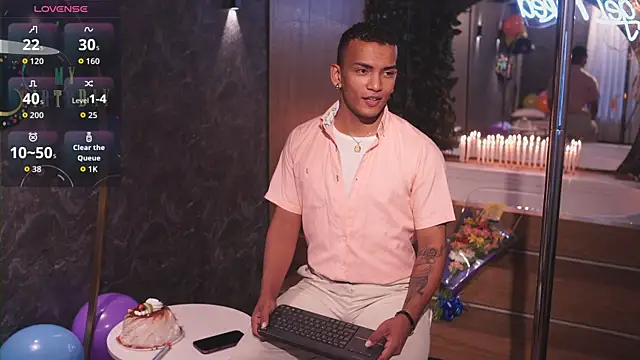 Rafa2004Cruz online show from June 2026 01:34:02 PM