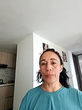 Coeur de luxure online show from November 2025 03:02:01 PM