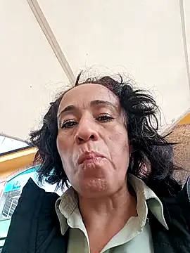 Coeur de luxure online show from March 2026 01:47:01 PM