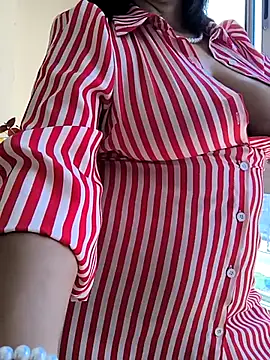 Mrsvictoriaaa online show from November 2025 07:34:01 PM