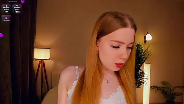 FloraBonde online show from March 2025 07:10:01 AM