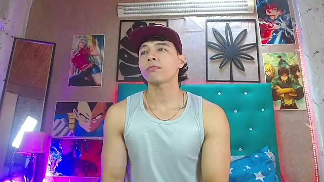 Snapshot of LiamAndrewzz chatting on October 2025 06:32:01 PM LiamAndrewzz online show from October 2025 06:32:01 PM