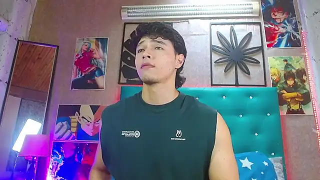 Snapshot of LiamAndrewzz chatting on November 2025 07:04:02 PM LiamAndrewzz online show from November 2025 07:04:02 PM